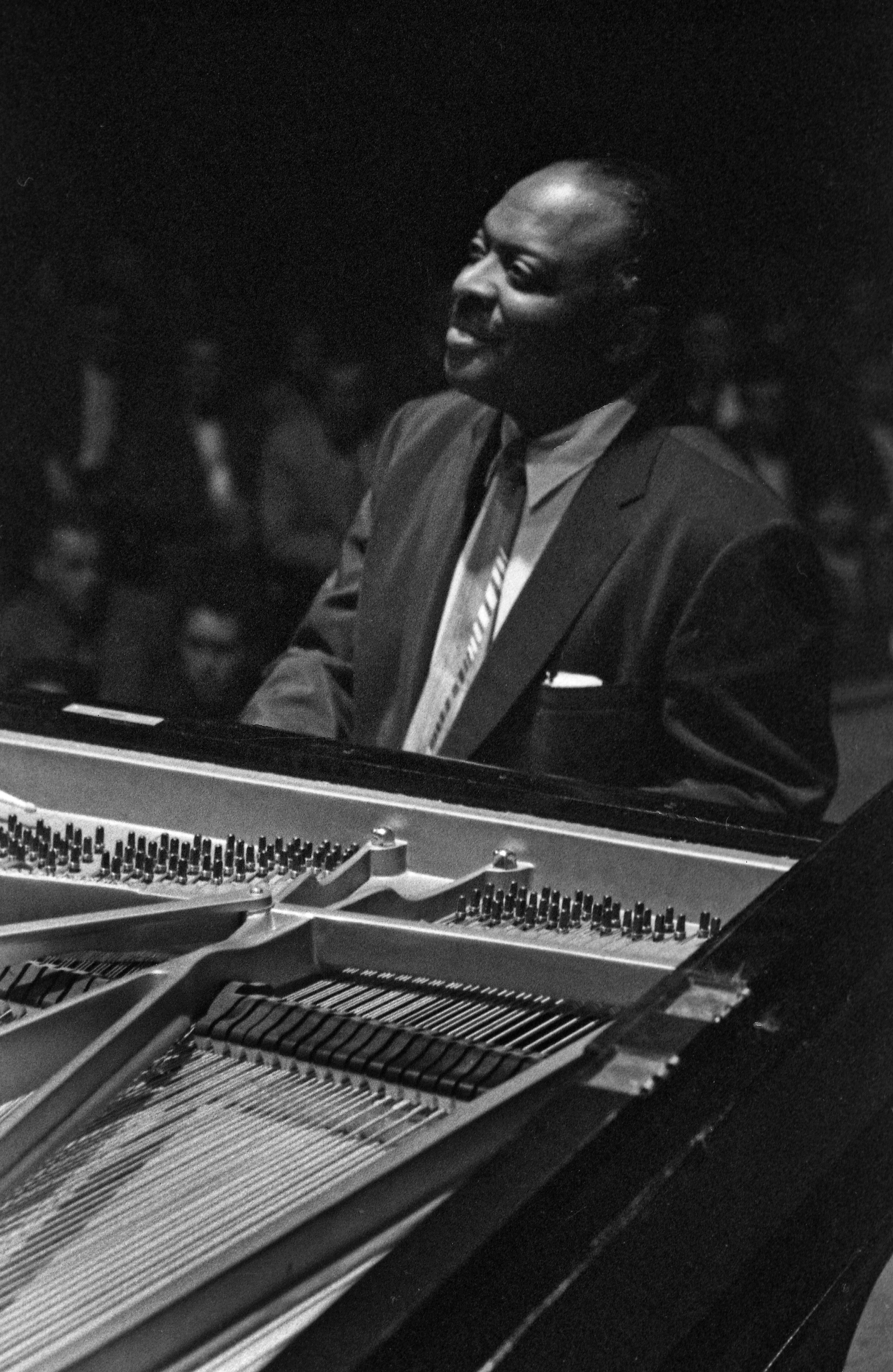 Basie Instrument Dutch Jazz Heritage: Sinatra & Basie ft. Ruben Hein